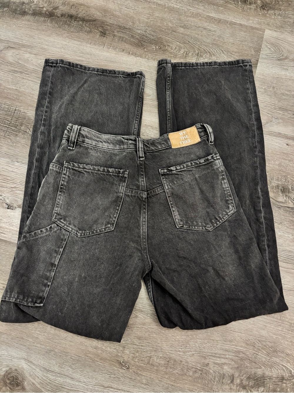 We The Free Washed Black Relaxed Carpenter Jeans size 27 - Free People Jeans 27